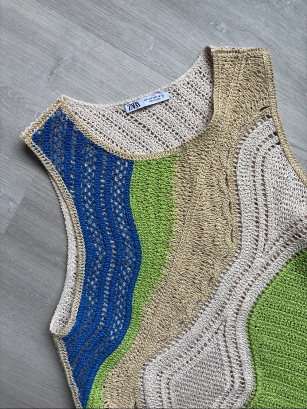 ZARA Wave-Stripe Crochet Tank Dress in Green, Blue & Cream - Picture 2 of 3